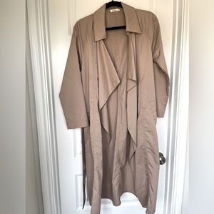 Essue sz S trench coat khaki Beige lightweight mid length belted jacket draped